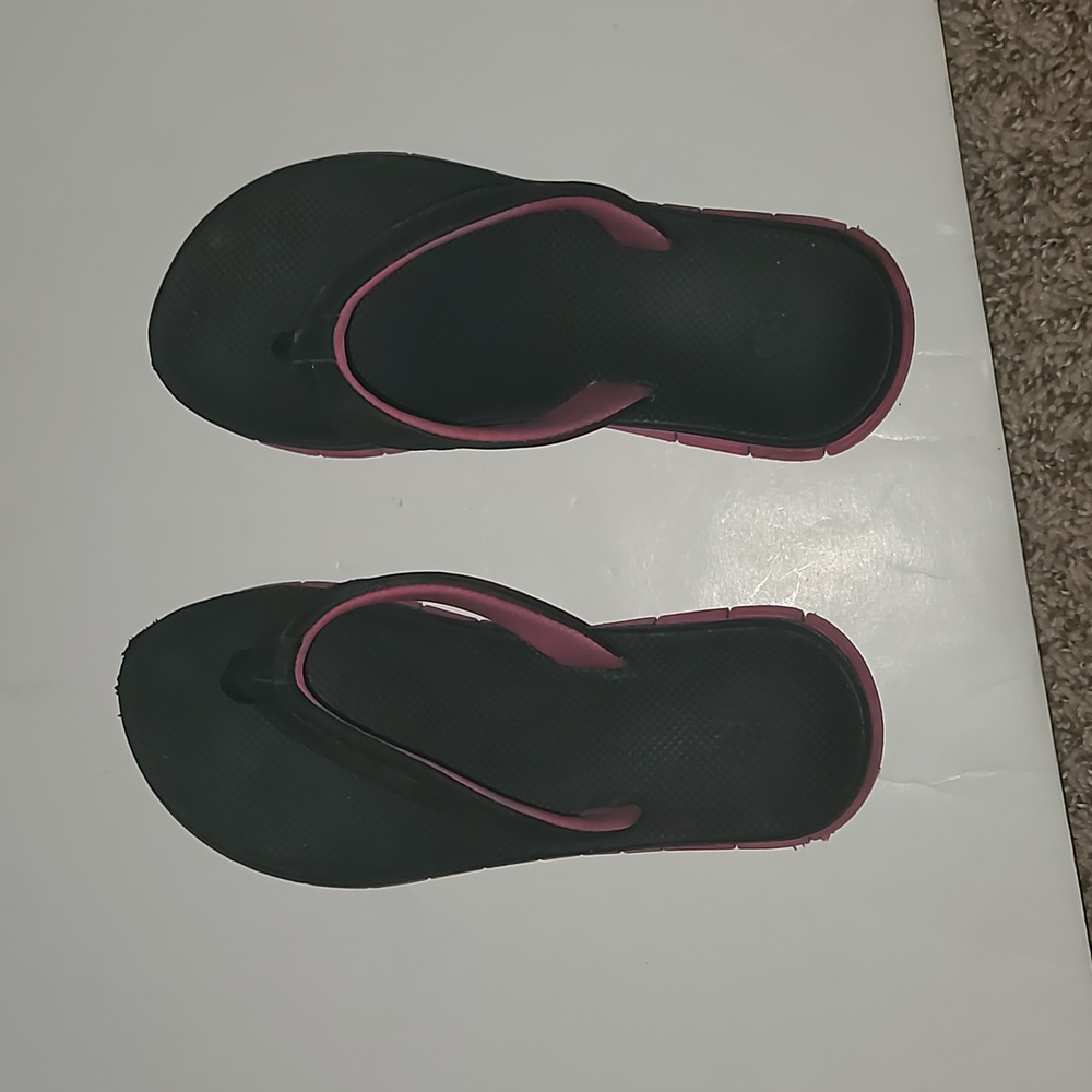 OP flip flops girls size 2